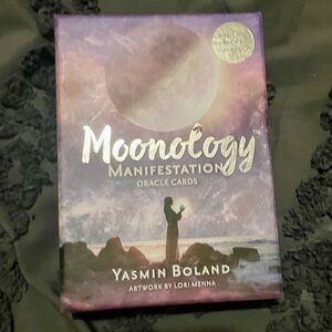 Moonology Manifestation Oracle Cards